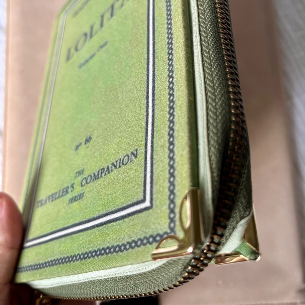 PS Besitos Book Clutch Lolita - Picture 3 of 10
